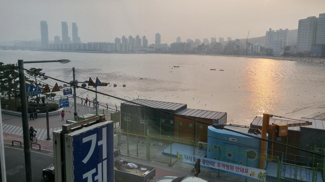 Yes Guesthouse Busan Exterior foto